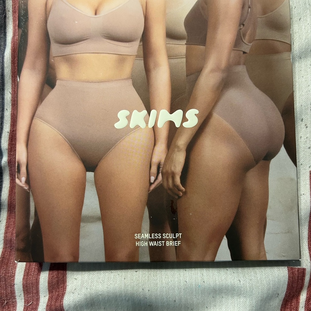 SKIMS High Waist Brief in Cocoa